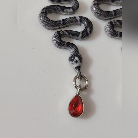 Snake earrings enamel python ? Red glass crystal blood drop can add 925 hooks - Picture 6 of 10